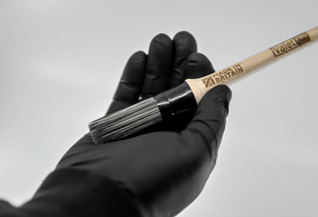 ValetPro Small Wooden Handle Dash Brush (Chemical Resistant)