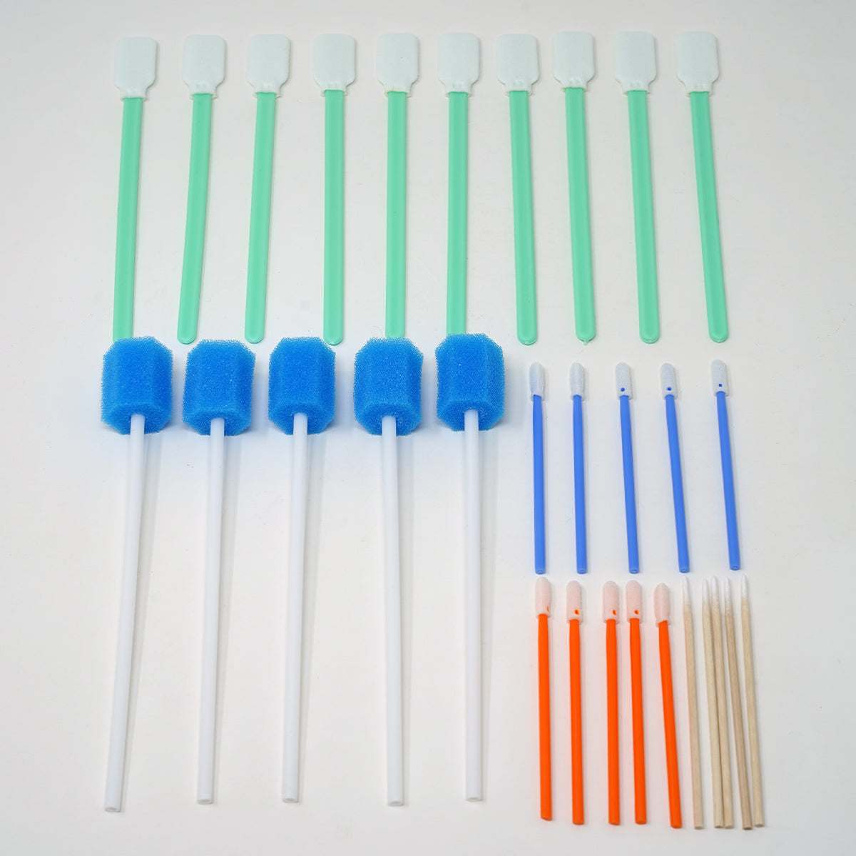 Clean and Shiny Boxed Detailing Swabs - 30 Pack