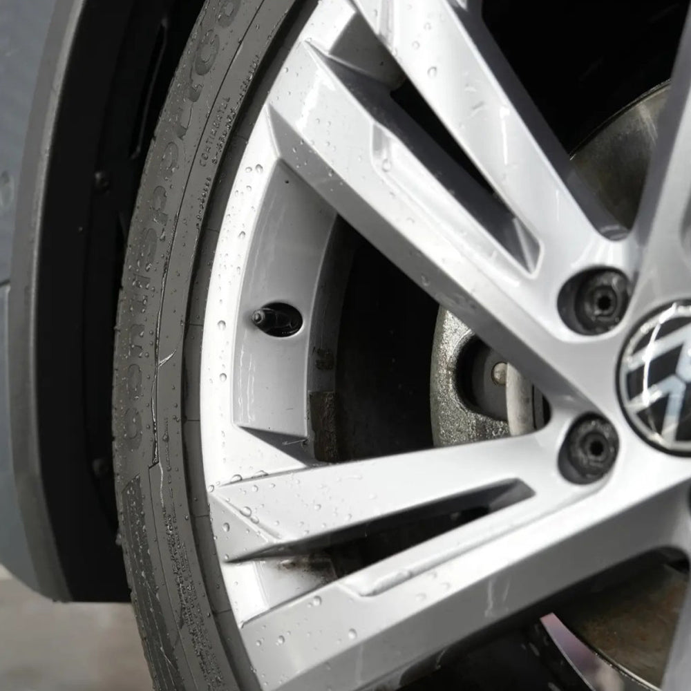 Maniac Line Wheel Decontaminant 1 Litre
