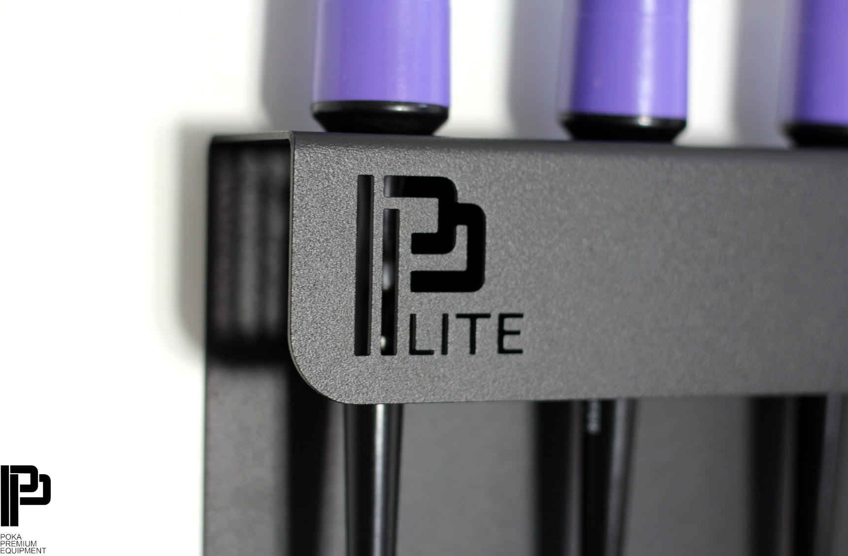 Poka Premium LITE Holder for Brush and Bottles 40cm