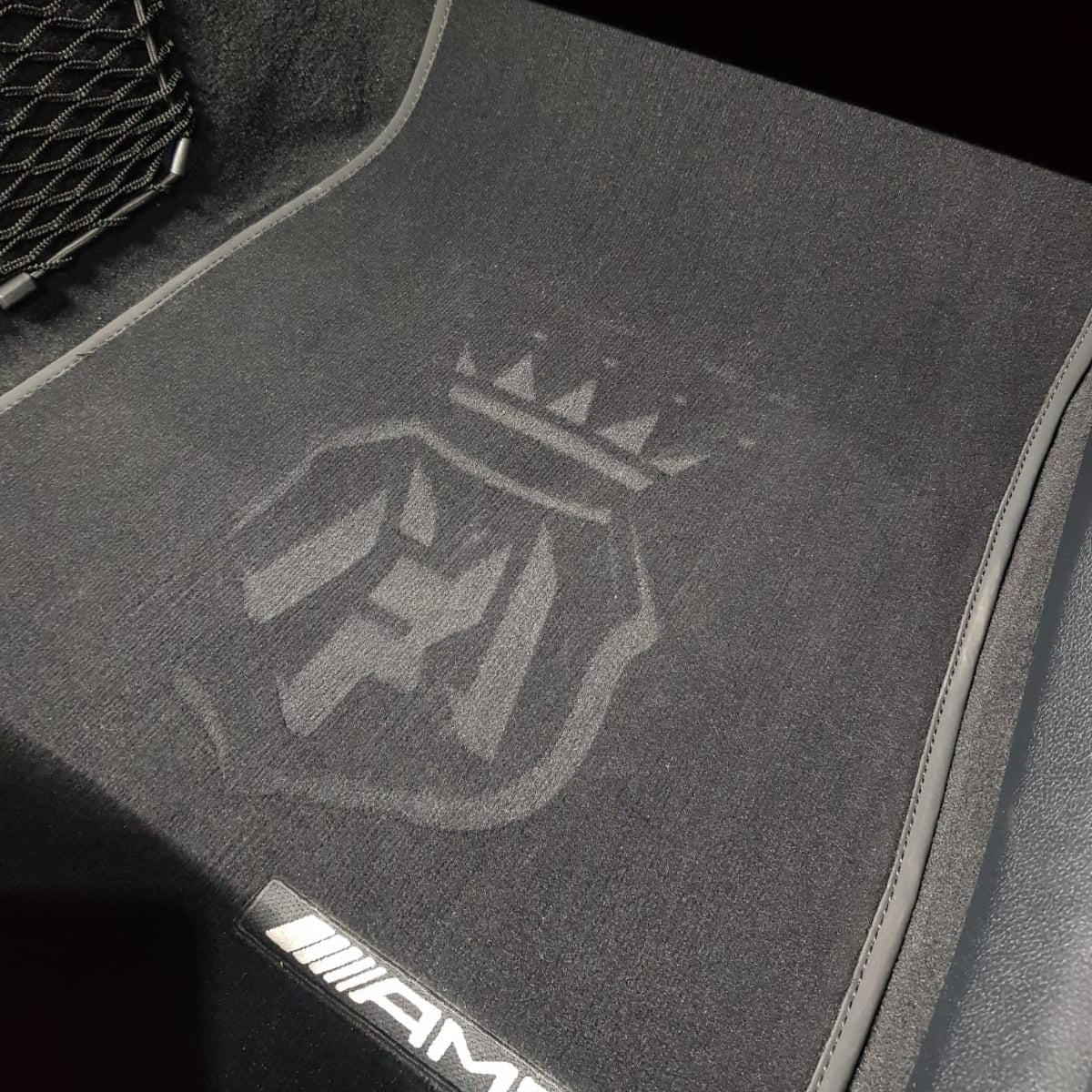 Labocosmetica Icon Carpet Stencil Logo Shaper