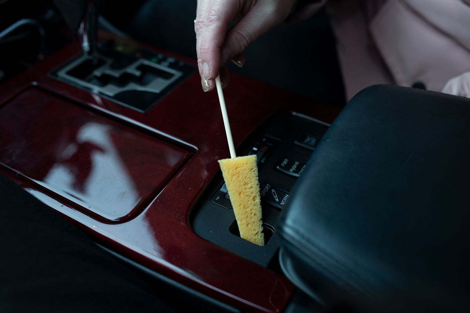 Sponge Guru - Tri Vent Detailing Sponge - Small