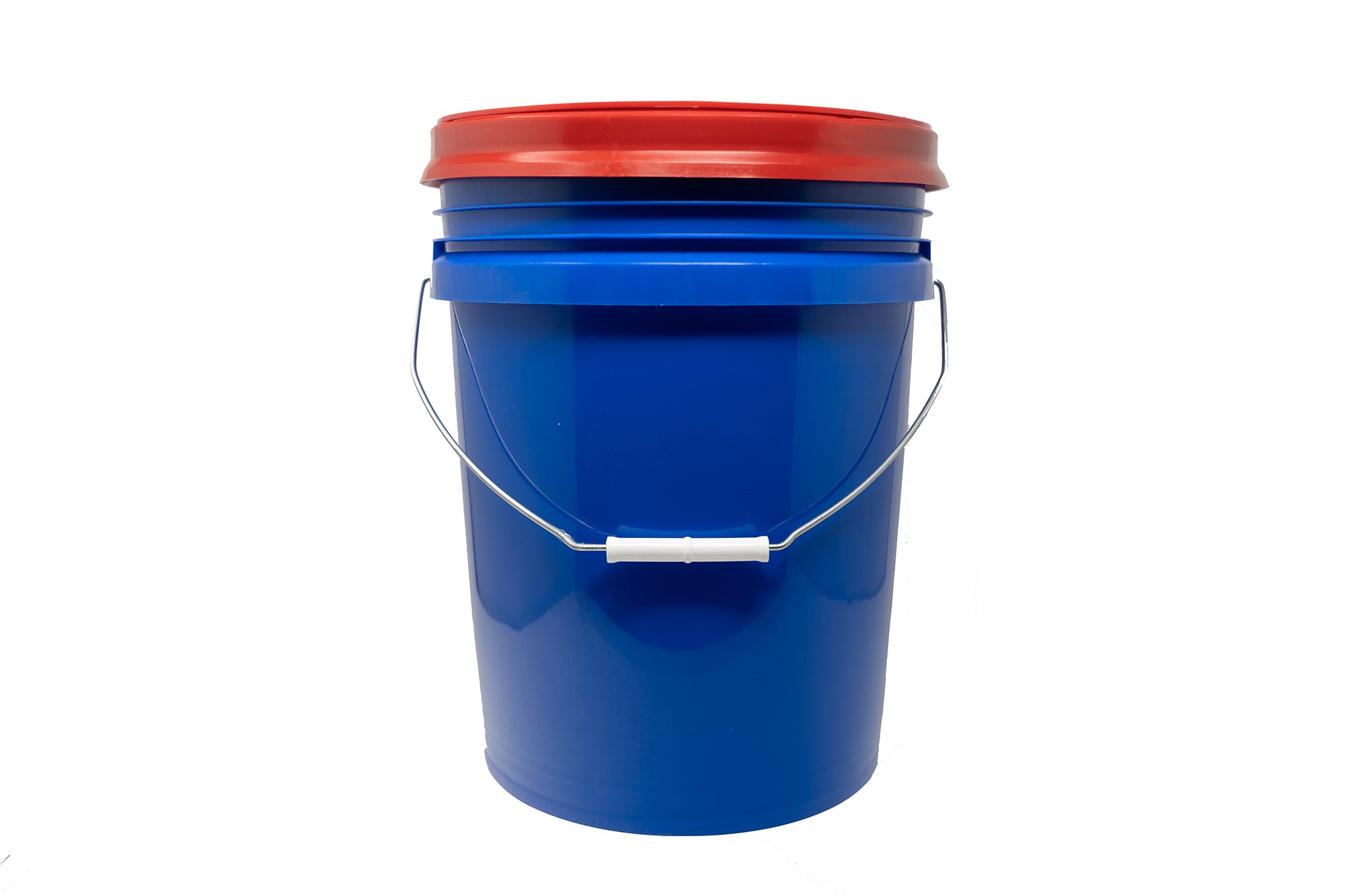 CLEAN AND SHINY US 5 GALLON BUCKET AND GAMMA SEAL BUCKET LID KIT (VARIOUS COLOURS)