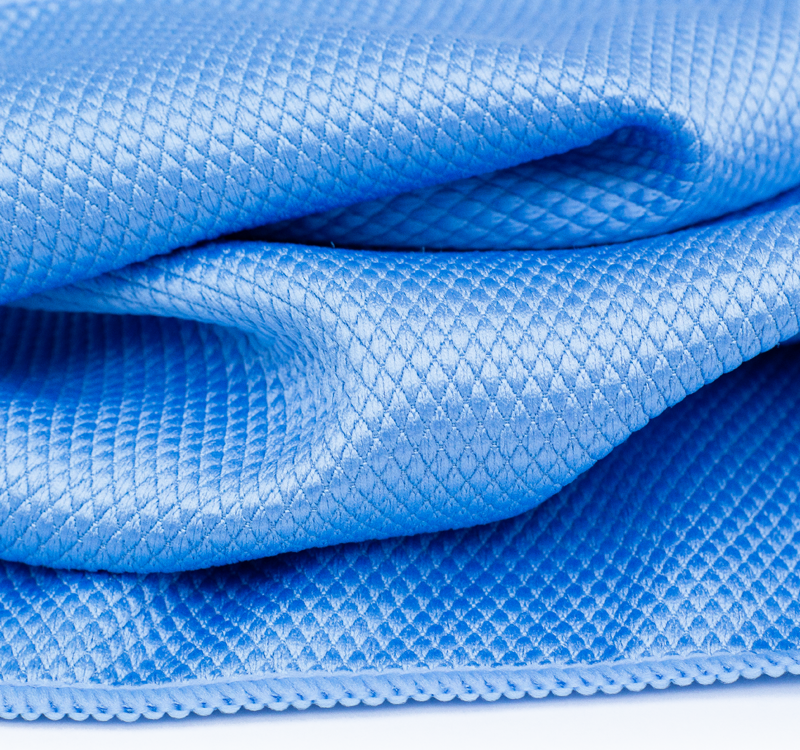 https://www.cleanandshiny.co.uk/cdn/shop/products/Blue-Diamond-16x24-Glass-Towel-Close-Up_1024x.png?v=1684225998